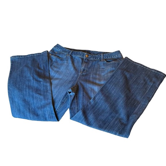 INC - Bootcut jeans, medium wash, size:16W, EUC - Picture 2 of 11